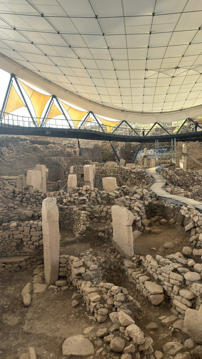 ahsamiy's tweet photo. @architradition Göbekli tebeye gitmeni tavsiye ederim https://t.co/ALSCh1NaAH