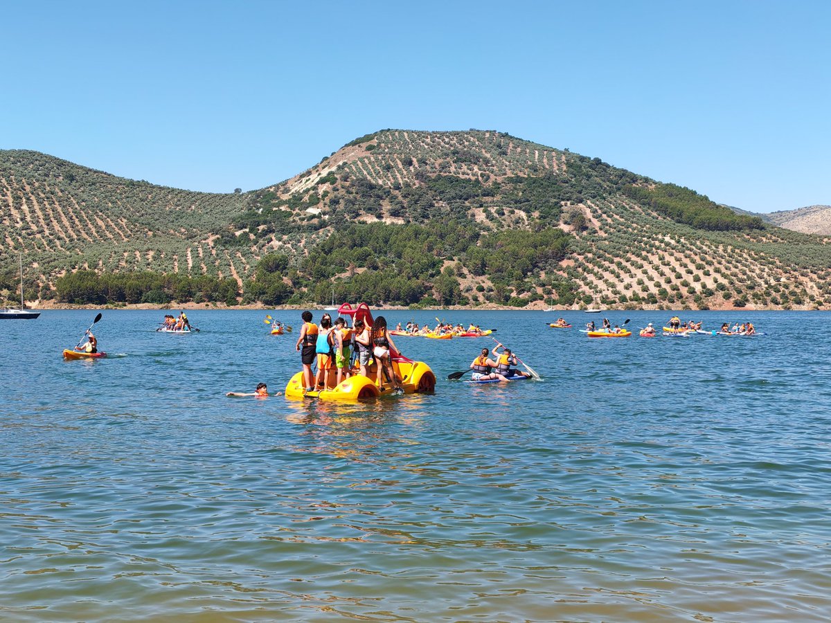 CeipLosCalifas's tweet photo. 🎒✨ Nuestro alumnado de 6º ha disfrutado de un fantástico viaje de fin de etapa en @Aluaes. Han sido unos días de convivencia, llenos de diversión y grandes emociones que quedarán para el recuerdo. Queremos felicitar a todo el alumnado por su excelente comportamiento ❤️ https://t.co/aswIKa8RLf