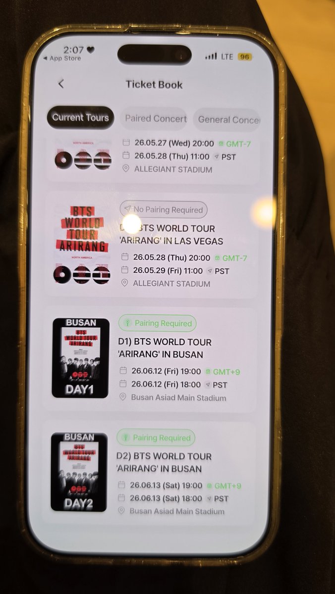 luvmeiz's tweet photo. moots n friends pls don't forget to download the lighstick app and pair your amibams! 

pairing is REQUIRED for both days 🥹

🔗 https://t.co/CT3rJnpp2A https://t.co/ERIQ90yd9N