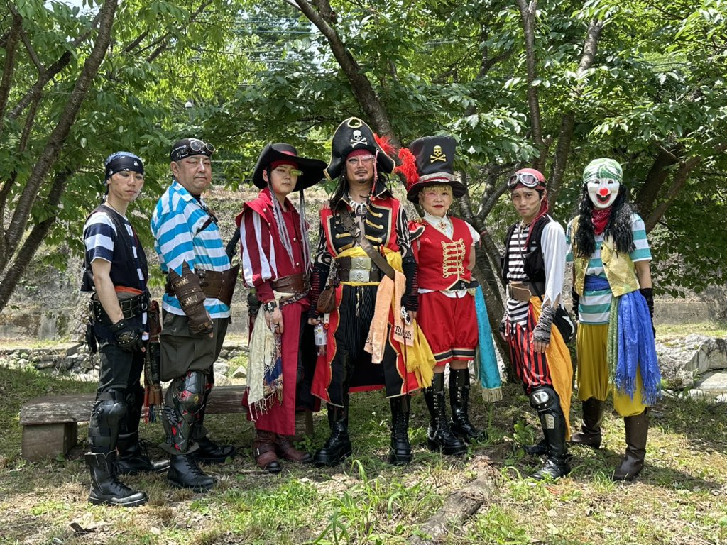 WILLIAM_VPRO's tweet photo. ＃七山ふるさとまつり 
＃VPRO海賊団
1時間耐久UTAGE完了しました💀✨️
梅雨に入ったばかりにもかかわらず、快晴と大自然に囲まれての出航でした🚢✨️
地元唐津で大暴れしたぞ～😆
初めてお会いした皆さん、かけつけてくださった皆さん、ありがとうございました！
また今月末お会いしましょう😊✨️ https://t.co/A6IZkoT86x