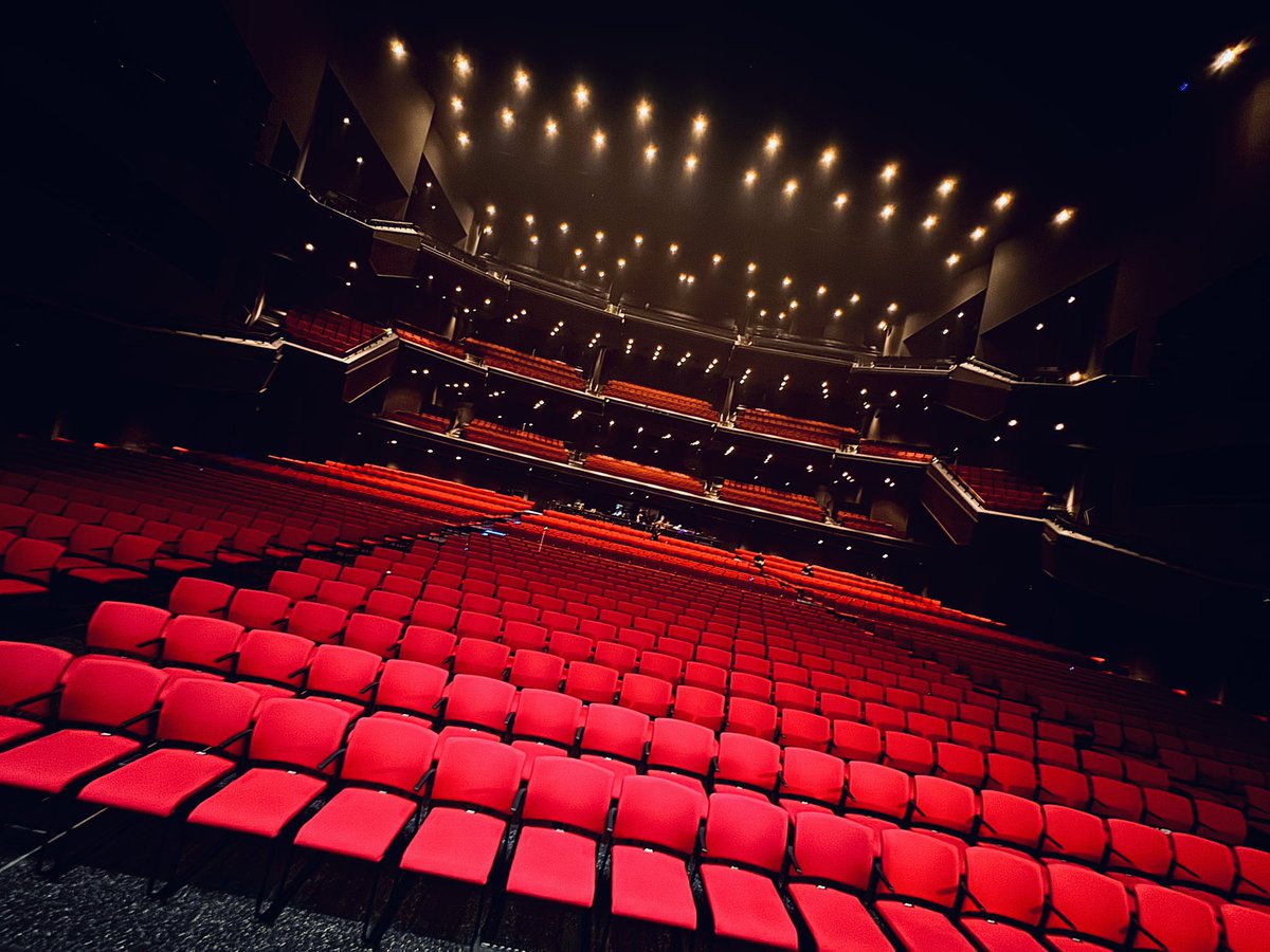 PEOPLE1_STAFF's tweet photo. 🌹"HAVEN"東京公演 2DAYS 完売御礼🌹 https://t.co/WQLlqAGdth