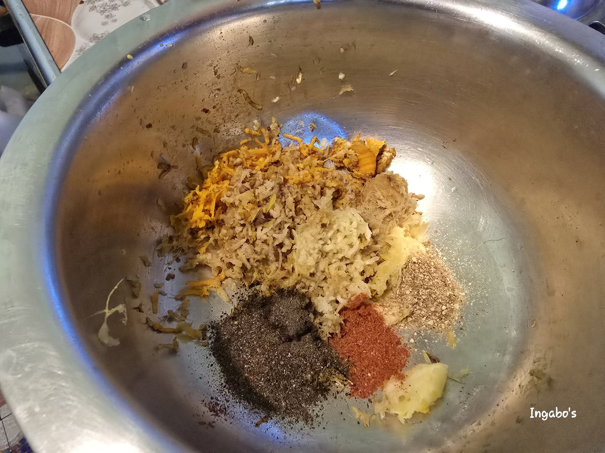 ionexiss's tweet photo. Saturday's #GoodRun .
Also, the heartrate zones are aligning themselves more in zone 2, despite the hills
After making the Kilometers, in F4, Garlic, Ginger, Tumeric, Cayenne pepper and Black pepper for recovery https://t.co/gHO5k7T3pH