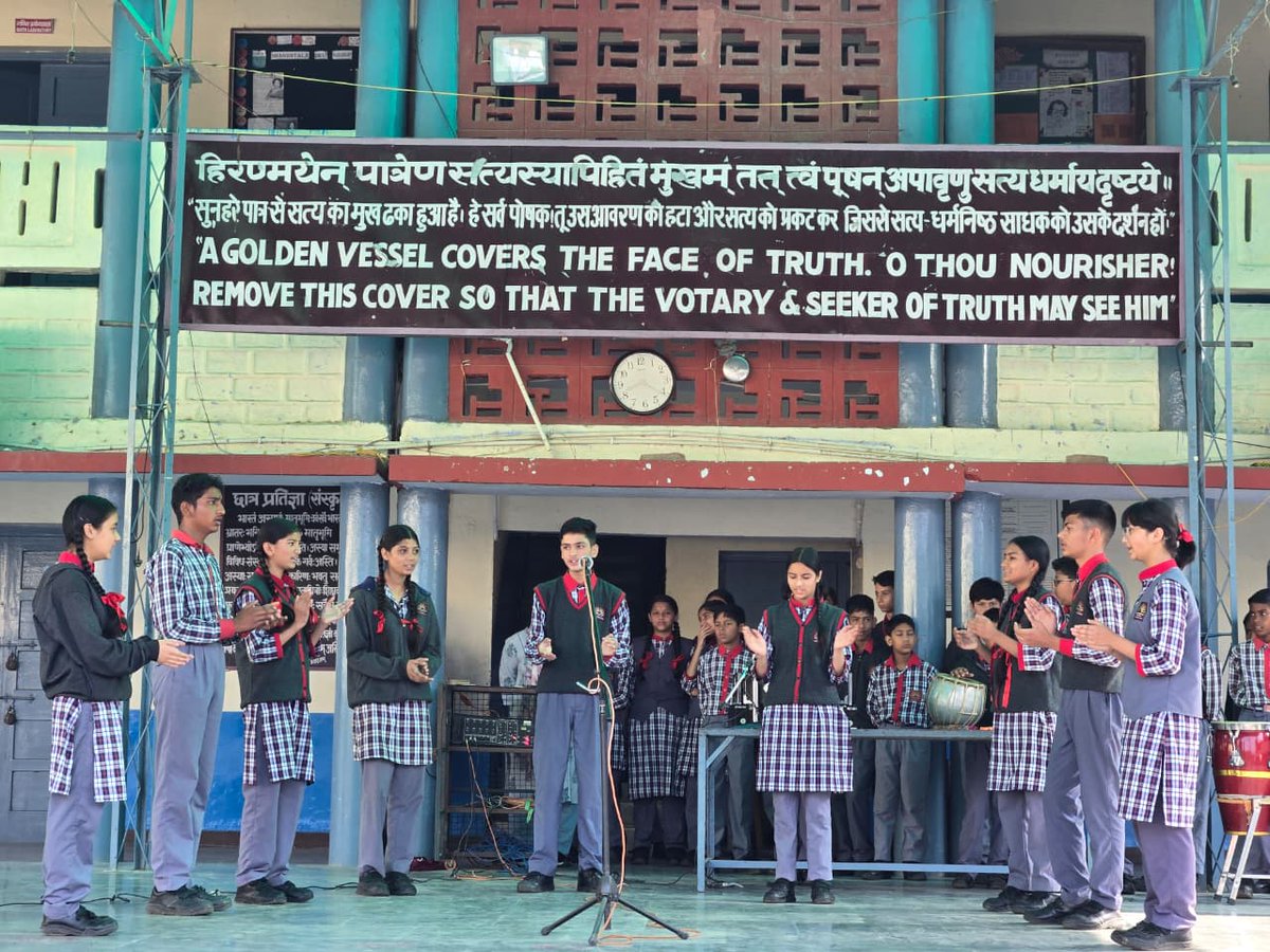 kv_ranikhet's tweet photo. World Environment Day was celebrated at PM SHRI Kendriya Vidyalaya Ranikhet through plantation drives, awareness activities, and environmental pledges, inspiring students to contribute towards a greener and more sustainable future. 🌱🌍 https://t.co/ZBgqqyw4nT