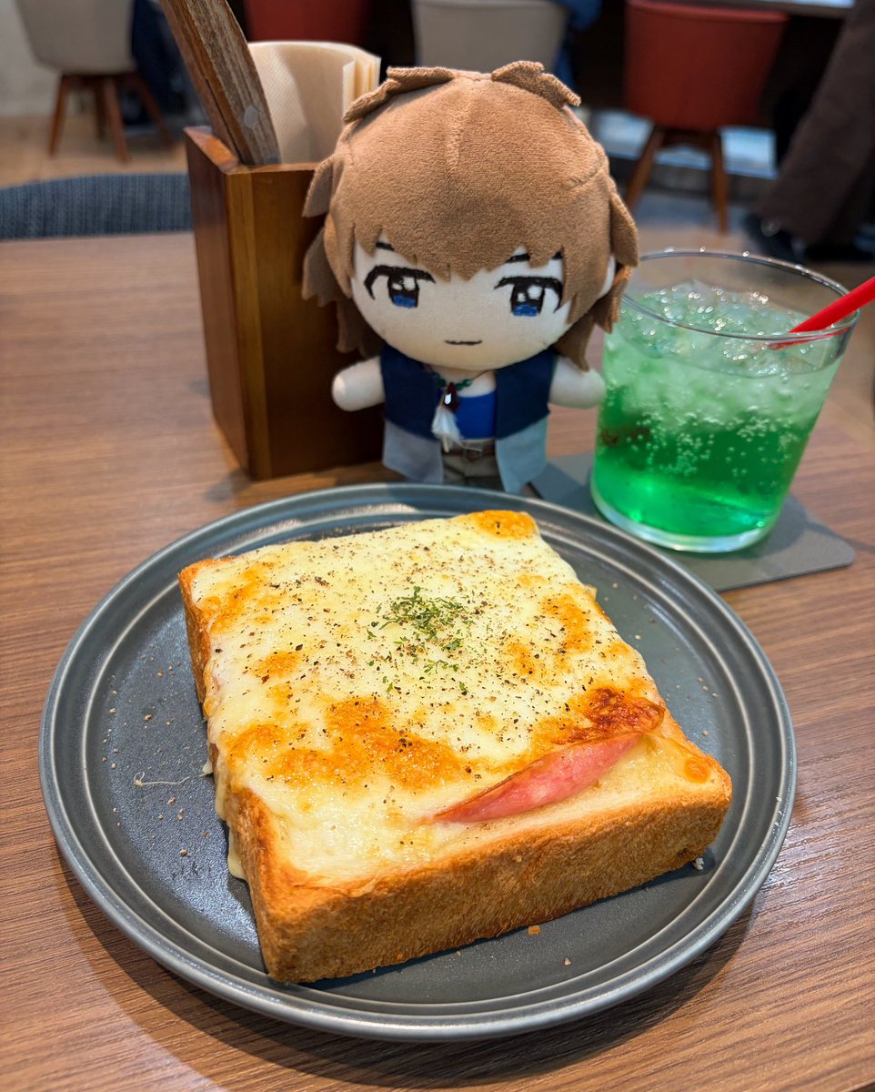 LC07AC's tweet photo. 久しぶりの外食 クロックムッシュ
しばらく胃腸が絶不調だった https://t.co/Pegtrjs5Q3