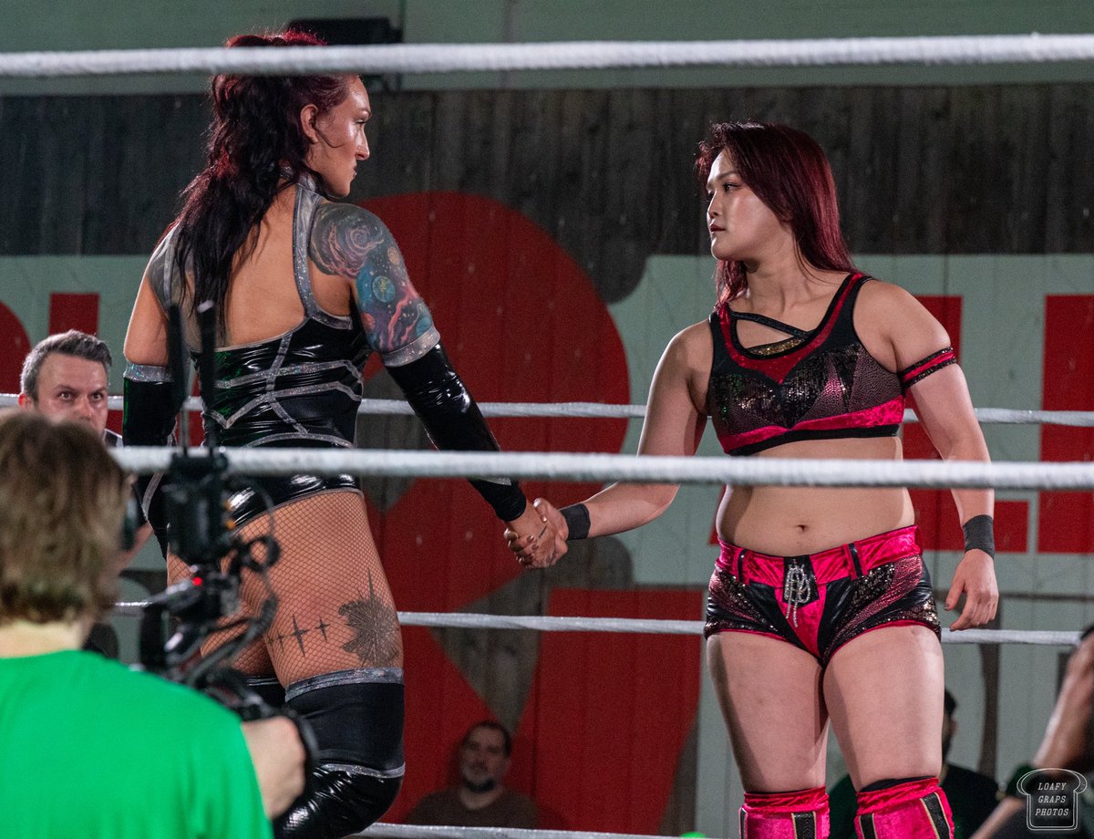 miyu_tjp's tweet photo. I’ve always wanted to wrestle Kris.

What a battle.

She beat the hell out of me. One of the toughest matches of my career.

Honestly, this win feels like a miracle.

This match and victory will always be a treasure to me.

@ProWrestlingEVE #EVE150 https://t.co/gqT1CcdshM