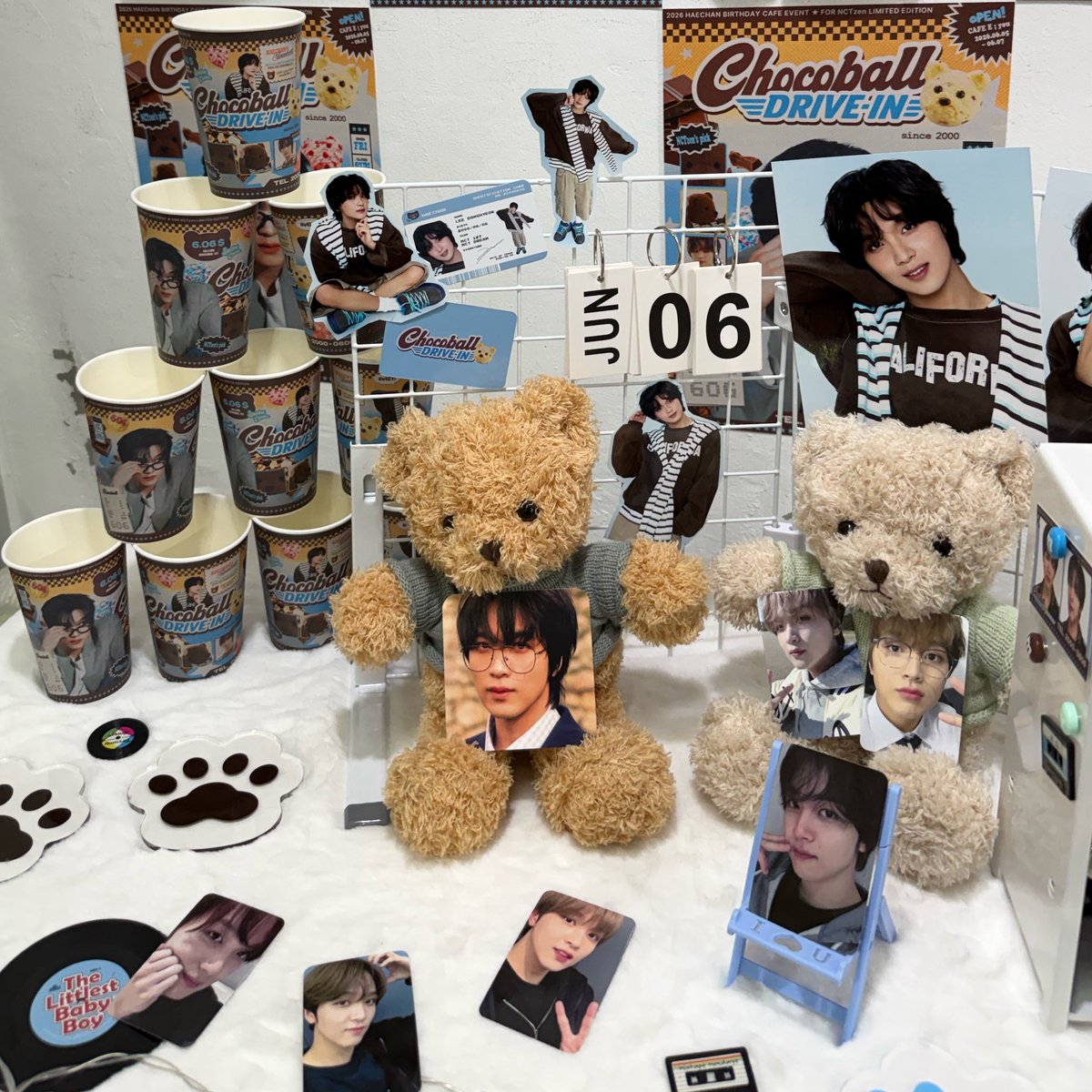hyeokielvr's tweet photo. 카페가 넘 귀여워영 ㅠㅠ 
#CHOCOBALL_DRIVE_IN https://t.co/MgILd7XGhc