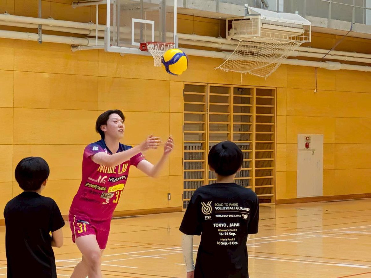 tgb_school's tweet photo. 📣6/7(日)渋谷おとなりサンデー📣

🏐グレベアの選手とバレー体験会✨️
参加選手決定‼️

#五頭寛大 選手
#黒川竜星 選手

こちら２名の選手の参加が決定致しました👏

🧸小学生・親子参加お待ちしています
https://t.co/52gmsgh9nG
※お問い合わせは直接施設へ🙏

#東京グレートベアーズ
#東京と共に https://t.co/zBMoXTJA5e