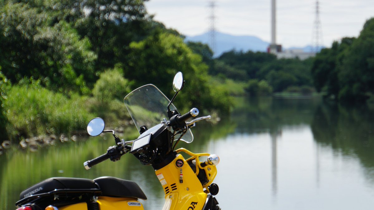 no_too_bee's tweet photo. ただ川面を眺めていた

#クロスカブ #CC110
#カブ主 #カブ散歩
#Honda #ホンダ
#バイクのある風景 https://t.co/eyHWvwD7j4