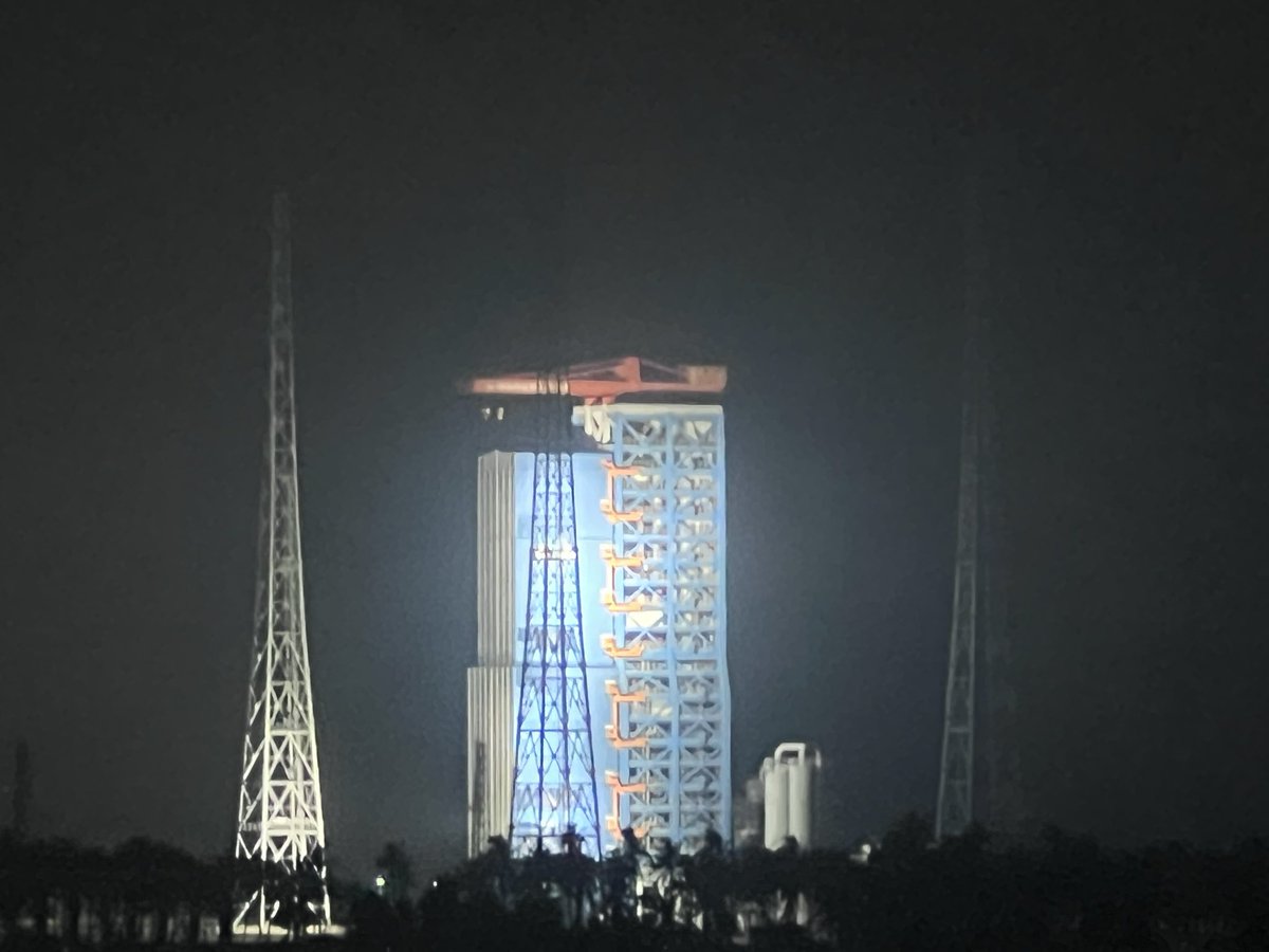 ali_thespaceguy's tweet photo. @PangWm852 @XH_Lee23 It’s in Wenchang. You can book hotels close to the launch site. And watch it from the beaches/launch viewpoints. This was from a viewpoint deck last month. They have 2 launch pads, one governmental, one commercial, pick viewing location based on the launch pad that is used https://t.co/8noaBP27LQ