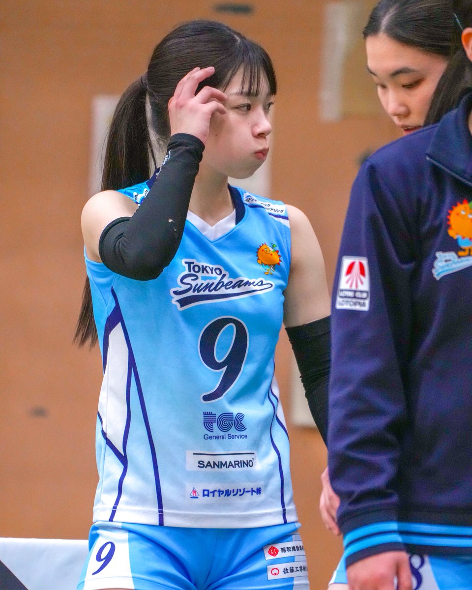Q02Mi's tweet photo. 大門さんの水の飲み方のクセ
⁡
#東京サンビームズ
#大門莉珠 
#何度か見た
#理由は分からない
#口いっぱいに溜めて過ごす https://t.co/LfxrARkyDN