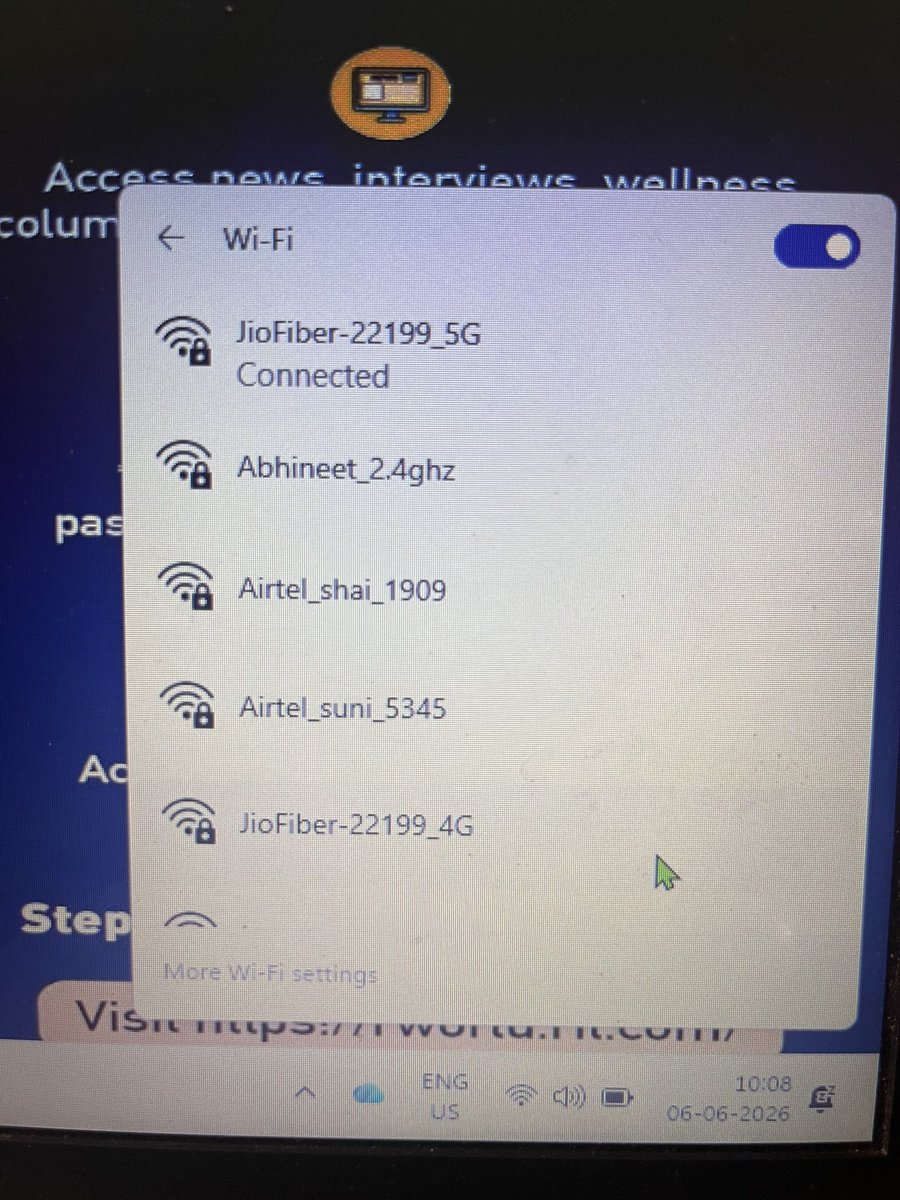 OfficialSRGupta's tweet photo. @JioCare @jio_fiber 
Continuously getting disconnection issues and not able to get any help from where. Due to this, my office calls are getting dropped and I am in problematic situation. Any help here? https://t.co/v51qYZjKVe