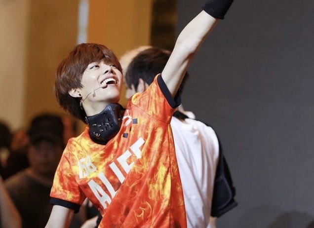 deep_rust28's tweet photo. 2016.09.10
NCT127 Starfield Hanam 

FANCAM Fire Truck+ Photo Time
https://t.co/FKdfeYIPqX

FAN CAM YUTA  유타  Fire Truck 
https://t.co/mfUEKhncKy

#NCT127 #YUTA #유타 #中本悠太 https://t.co/Nbzhlm711o