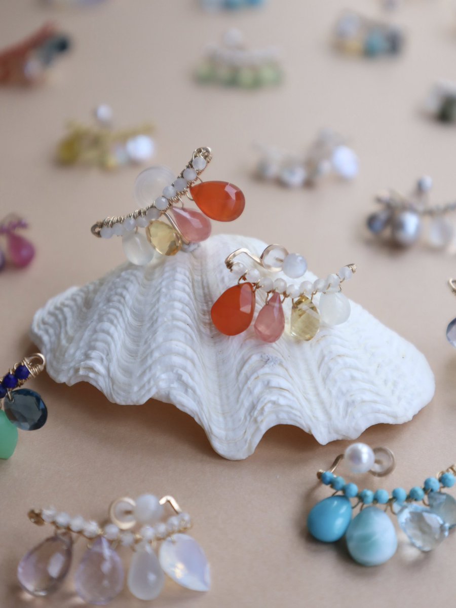 dragee_Jewelry's tweet photo. // Pop Up Shop //

2026/7/8（水）～7/14（火）
10:00〜20:00(最終日は18:00まで)
神戸阪急2階 パティオステージ2

去年大好評につき2回目となるPOP UPを開催致します⟡.·

新たに2ブランド加わり
天然石ジュエリー5ブランドでの開催となり、見応えたっぷりのイベントとなっております💎
@tapiestyle https://t.co/s5MQa3cGxI