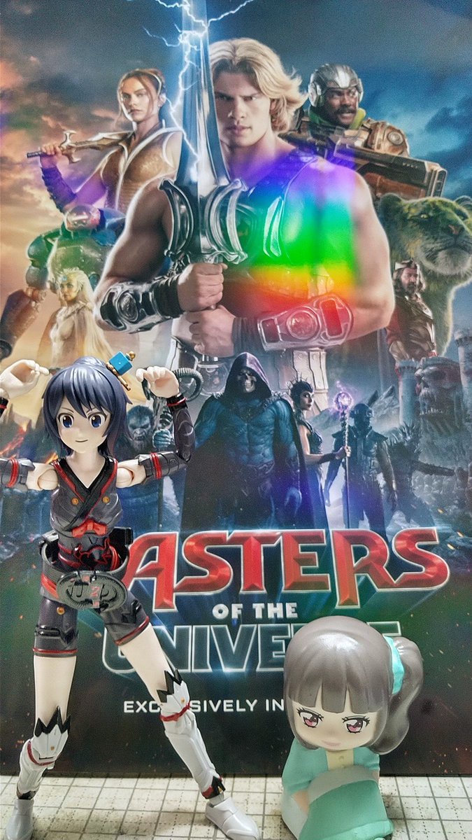Ninjamaster_73's tweet photo. MOTUと先行上映マイコ―観た　MOTUがすこぶる面白い映画で「え...なんでロボトのグッズはないんすか　パンフの扱いも小さくておかしくないすか」とロボ萌え万歳だったんですが、後に観たマイコーがただただ凄すぎて「え...もう終わりなんすか　マジすかもっと見せなさいよ」という感じに陥りました https://t.co/kYhFAciRsR
