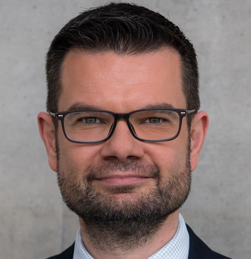 RGJott's tweet photo. @minj3ns Die war noch im FDP Fundus https://t.co/GKvvVIGgsi