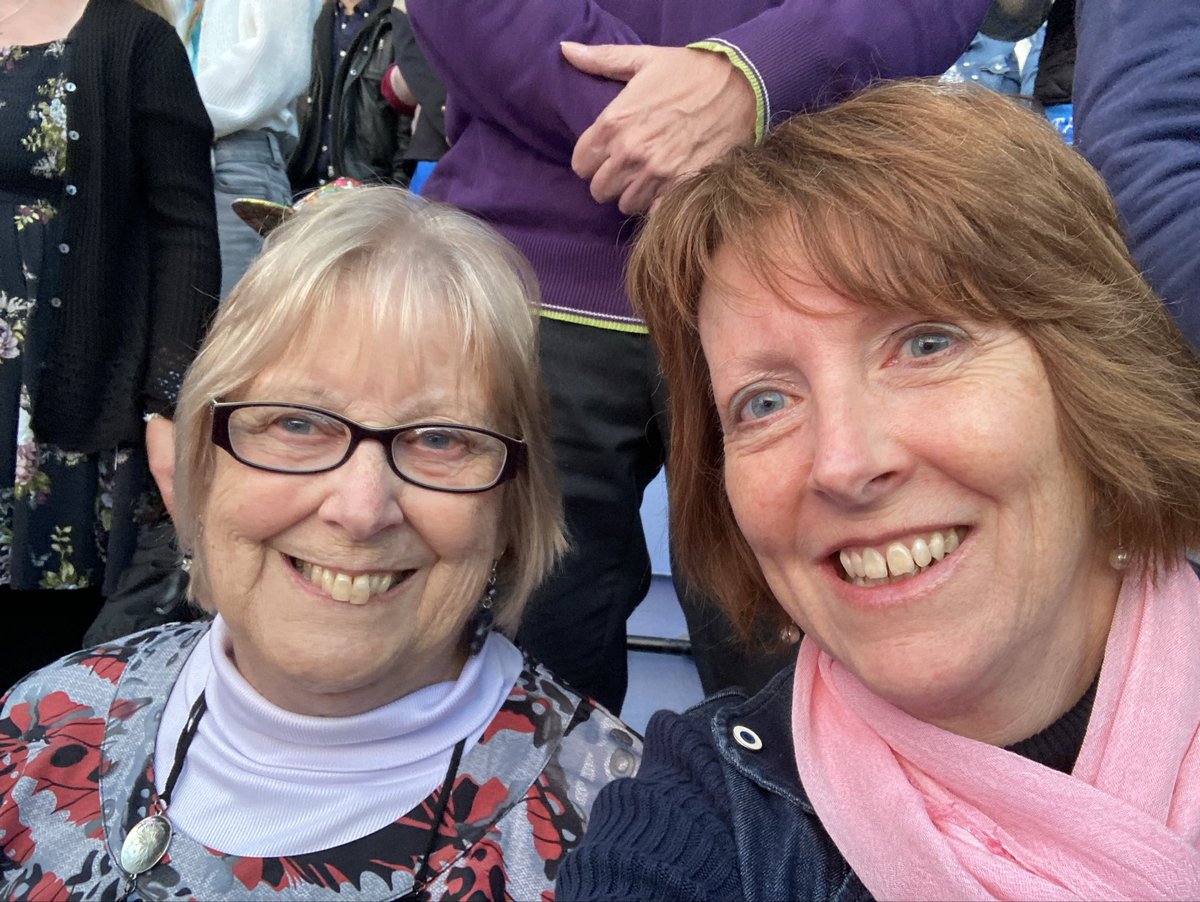 Rachpali's tweet photo. What a night! Thank you @GaryBarlow @OfficialMarkO Howard @takethat @CBSArena for keeping my 84 year old Mum going a little longer! 
Inspirational 🤩
#takethat #coventry #thecircus https://t.co/iX0LSlBXhg