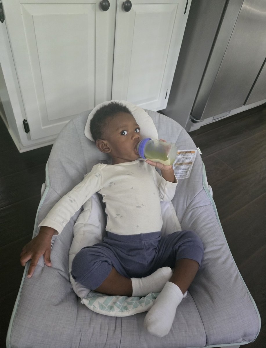 dalytheosc's tweet photo. @MedicalMedium Yes. I can attest to this with my own son who is now 23 months. I followed MM's pregnancy protocol and my pregnancy; childbirth, postpartum experience was simple at the age of 42. My son has high cognitive ability. He drinks celery juice and the HMDS regularly. https://t.co/d0R5zl4JAI