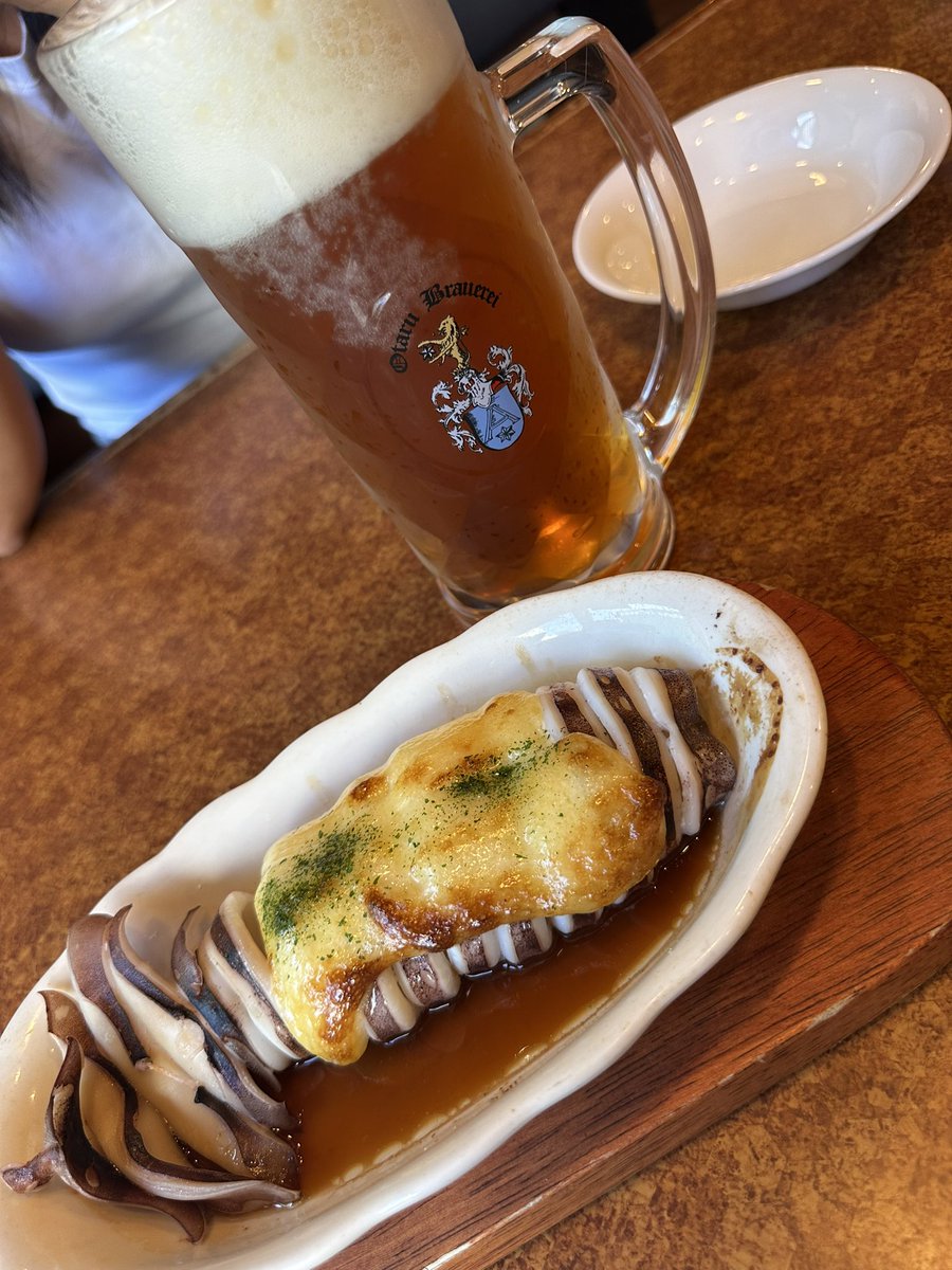 TENGA045's tweet photo. たまには麺以外も😌
ビックリドンキー行ってもチーズカリーバーグディッシュ以外食べた事無いww✨
イカの方舟ピーマン無くなったって嫁が怒ってた💦 https://t.co/qa7O7cdsdv