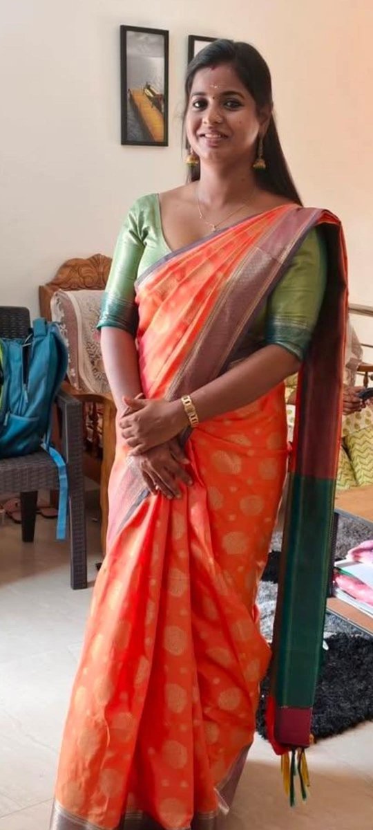 Kanmanime's tweet photo. Tamilarasi💋 https://t.co/JOa2R6CVDr