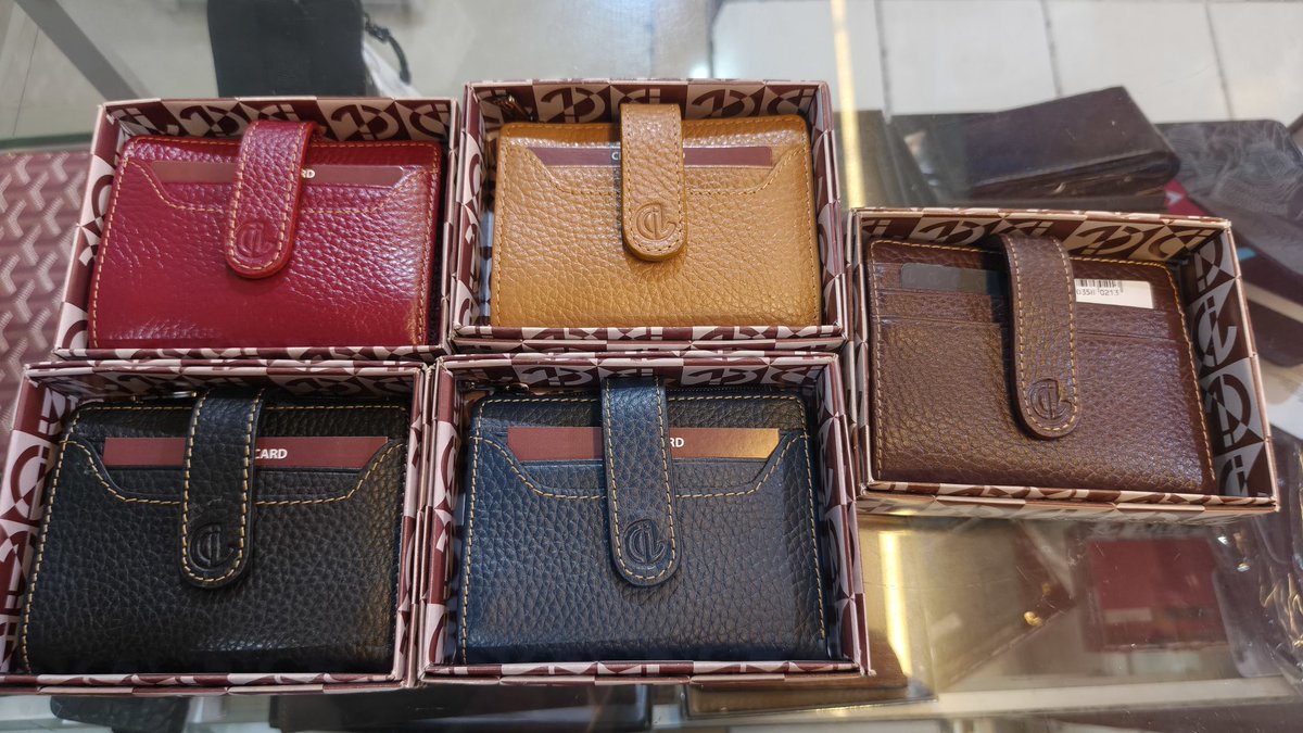 salsaurus's tweet photo. WTS / Want To Sell
Card Wallet Dompet Cerry Jourdan
Pict 1: 120k ready 3 warna
Pict 2: 150k ready 5 warna
#zonauang #wts #wtb https://t.co/X0oCE7d8rw