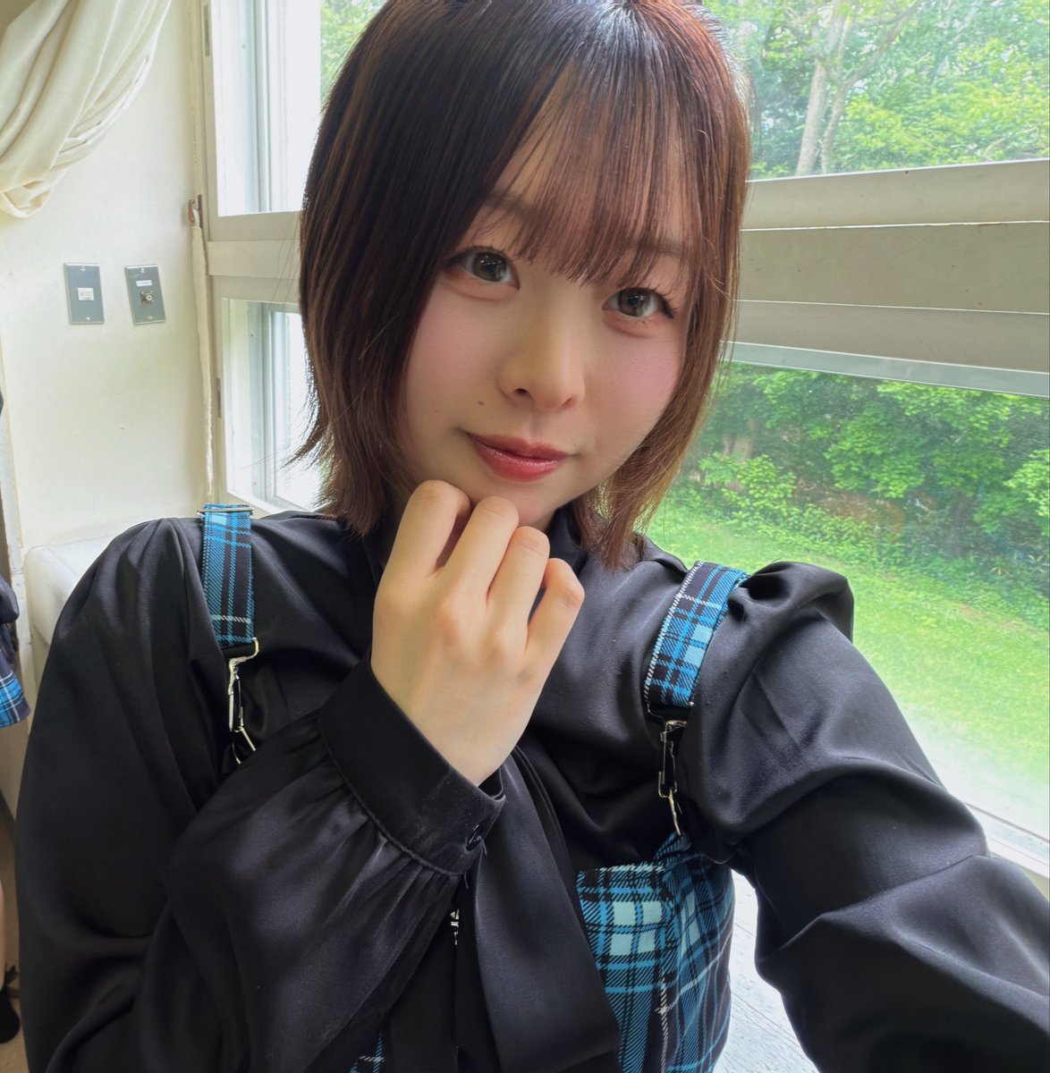 ACO__LB's tweet photo. ゆうばり国際ファンタスティック映画祭アイドルガチンコバトル　ありがとうございました❣️

グランプリを取れず悔しかったですがなんと【ダンス賞】をいただきました💃✨

これからももっと精進して頑張っていきます！
雨の中来てくれたみんなも本当にありがとうございました❗️
#リトブル https://t.co/IWZ1HzWZTG