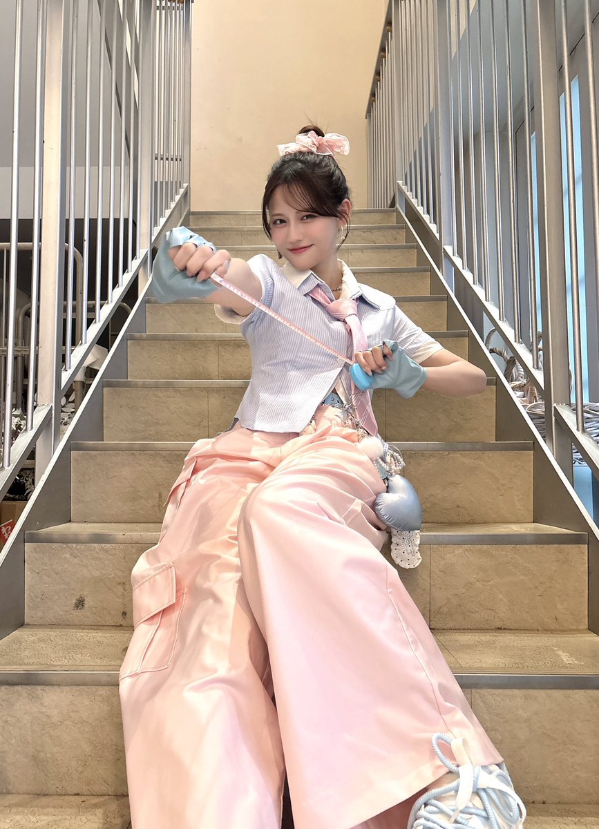 莉織 tweet media