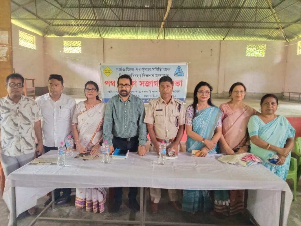 DtoNagaon's tweet photo. A Road safety awareness campaign had been conducted today(06-06-2026)at Puronigudam Radha Kanta Baruah Higher Secondary School, Nagaon by DTO, Nagaon https://t.co/1tKGUu4Y7o