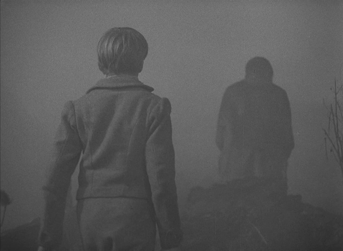 CinemaCrimes's tweet photo. GREAT EXPECTATIONS
David Lean | 1946 https://t.co/7LiMMtCb8q