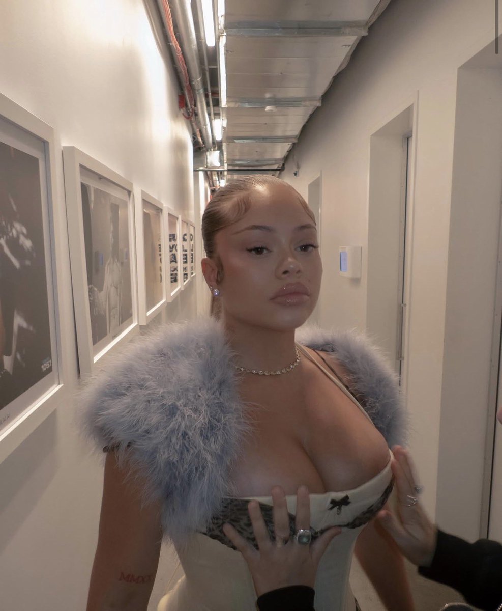 Lattobase's tweet photo. Latto drops new photos from her recent interview on The Breakfast Club. https://t.co/Gxs6e7DSYv