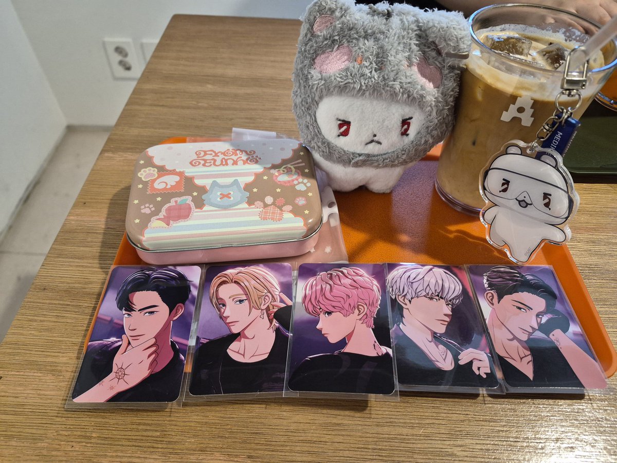 leecool_plli's tweet photo. 6월 플리생일
십카페 방문!
#Asterum #PLAVE #PLLI https://t.co/B2eYlANL8f