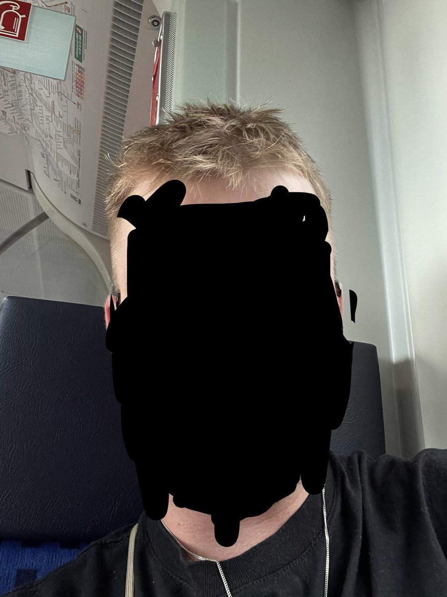 AbfallEimer666's tweet photo. @meskalinfeminin krass ich auch https://t.co/A8sNjeeZus