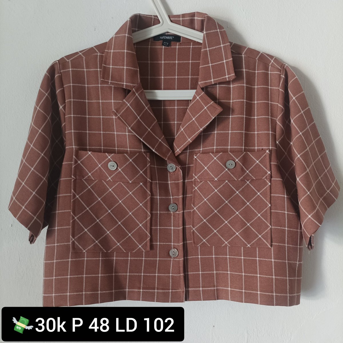 _morees117's tweet photo. @nrnrll11 atasan crop branded serba 30k oren bisa cod https://t.co/uwWmVgSaAU