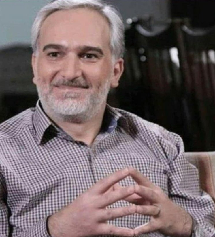 ftmee_1's tweet photo. @zahraareefkhani باید کوفتت میکردن وگرنه سر راحت رو بالش نمیذاشتن https://t.co/HRN4Q0yN5V
