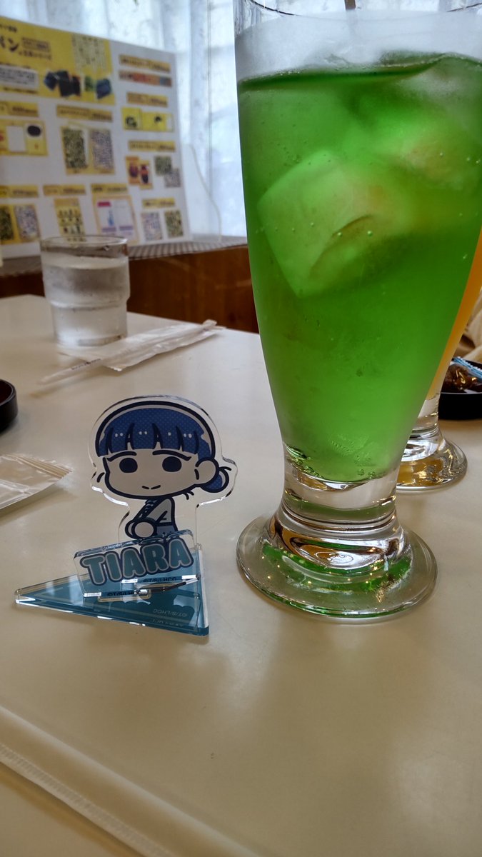 w_worldbazaar's tweet photo. ボン千賀さんで休憩♪
#マケイン https://t.co/evAVmpbm5R