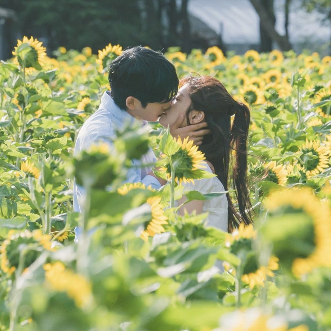 jeongyoungwook_'s tweet photo. I loved you so deeply that I learned to love myself￼ https://t.co/xruhiIvlfU
