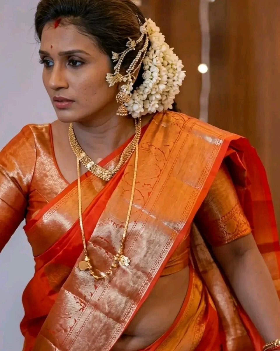 growwwithsp's tweet photo. OG tv serial actress #ammu aka ammu mami her recent saree outfits are fire and her fans are already loving ita lot https://t.co/QjOYDfEFBB