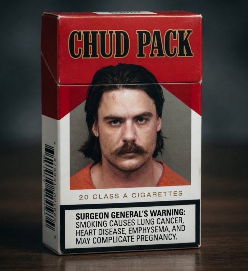 ChaserPower's tweet photo. @PastaBandit0143 @TommyAllard23 @therobbieharvey The only thing thats clearly cut is your balls you fuckin ice chimp! https://t.co/Kul5S0A8a3