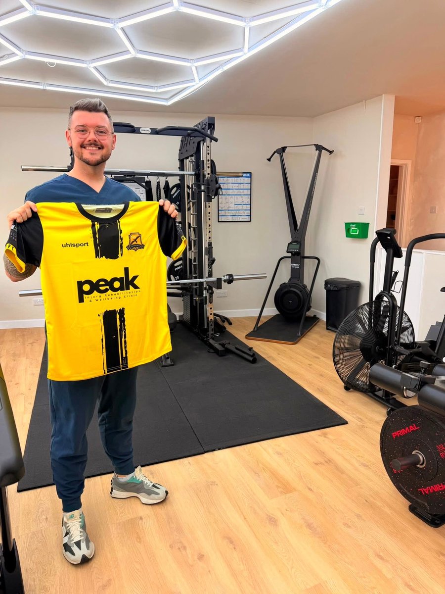 Sporting_weston's tweet photo. A huge thank you to our new men’s first team commercial partners 🙌🏼 🥳 🙏 🖤💛

Peak - Injury Rehabilitation and Wellbeing Clinic
Hunter Selection Limited
Elementa Support Services
The Farm House Pilates 

These amazing local businesses have joined the Sporting Weston family & there are other business opportunities available to suit all budgets - contact sportingwestonfc@gmail.com for this seasons brochure 📣 💻 📲

The uhlsport kit was provided by NK Teamwear who are located on Worle High St. along with Peak Injury Rehabilitation & Wellbeing clinic

#upthesporting