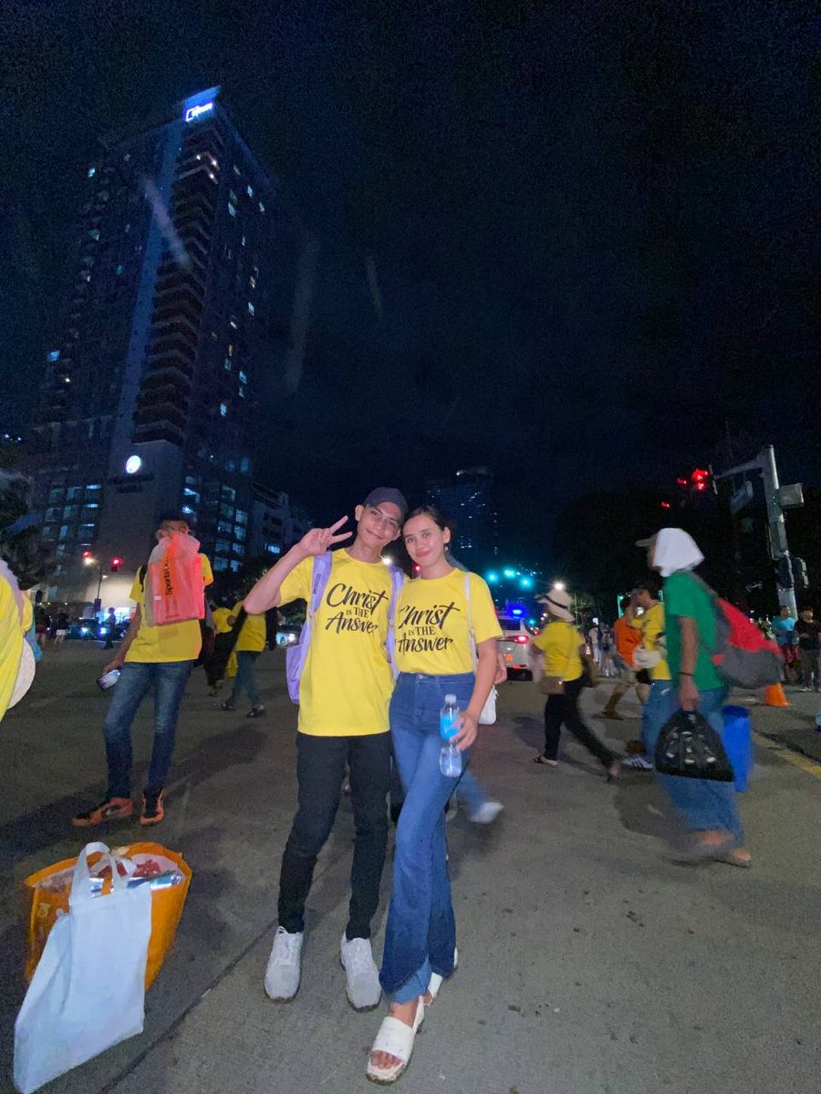 baezcharisse's tweet photo. 💛 https://t.co/eOEC3Ctwg4