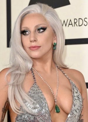 JaggedJ99's tweet photo. @gusta_nkeo @ARTPOPRebel Yes her ARTPOP face was PERFECT. She hasn’t looked the same since mid 2015! https://t.co/Ag9WsMDvfd