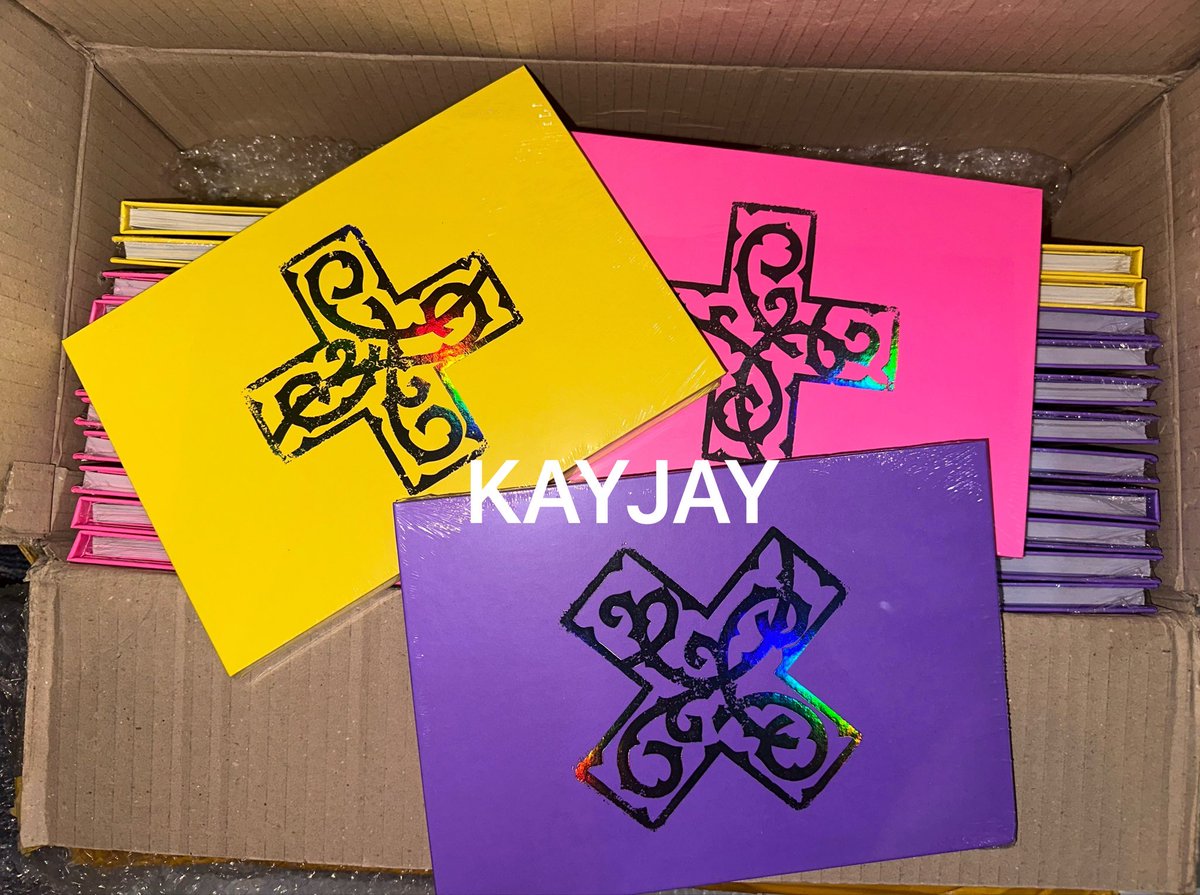 kayjay0499's tweet photo. โปรบั้ม TXT พร้อมส่ง💫
อัลบั้มใหม่ไม่แกะ 💯

7th year 350 /  Together 250 
Tomorrow / sanctuary / temptation / thursday’s child ตามภาพ

มีอยุ่ครบทุกเวอร์นะค้า

🚀 ค่าส่ง: 50 บั้มแรก +10 บั้มถัดไป💕

#ตลาดนัดTXT #ตลาดนัดทีเร้ก #แผงลอยโมอา https://t.co/tnyLRXiBDP
