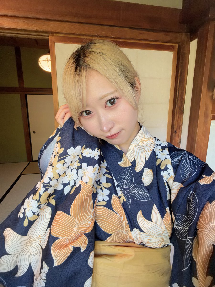 _karin_220's tweet photo. FILLSありがとうございましたっ💫*.｡
ちりりーんという音と共に涼しい風が入ってきて𝐯𝐞𝐫𝐲心地よし🎐 https://t.co/zyVIJRCjzp