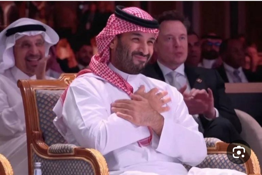 talbassami_tvtc's tweet photo. @_90TM اتمنى من لاعبين المنتخب يعملوا الحركة هذي https://t.co/PokYYP6WBX