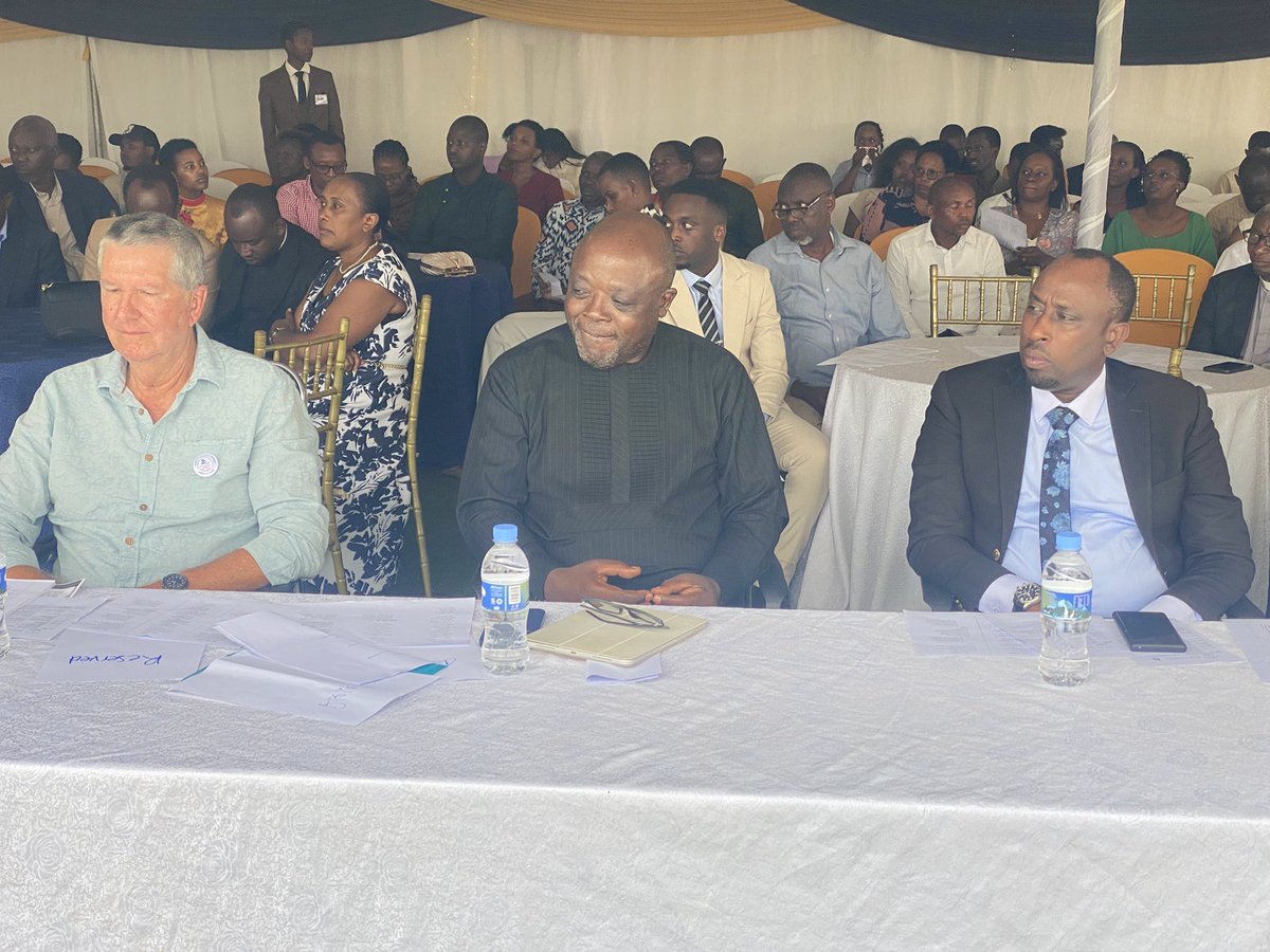 UfitinemaAime's tweet photo. Leo, tarehe 6 Juni 2026, Kigali Christian School inaadhimisha kwa fahari miaka ishirini ya kulea vijana na kuandaa viongozi wa baadaye katika kampasi zake za @CityofKigali ,@GicumbiDistrict pamoja na @RwamaganaDistr. @Rwanda_Edu @Gasabo_District @NESA_Rwanda https://t.co/gdPabzAdkJ