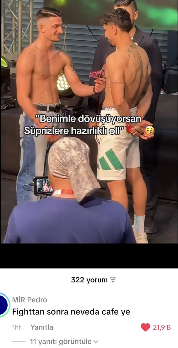 bilosalvatore's tweet photo. Ölüyom https://t.co/Dp0qPmcXLQ