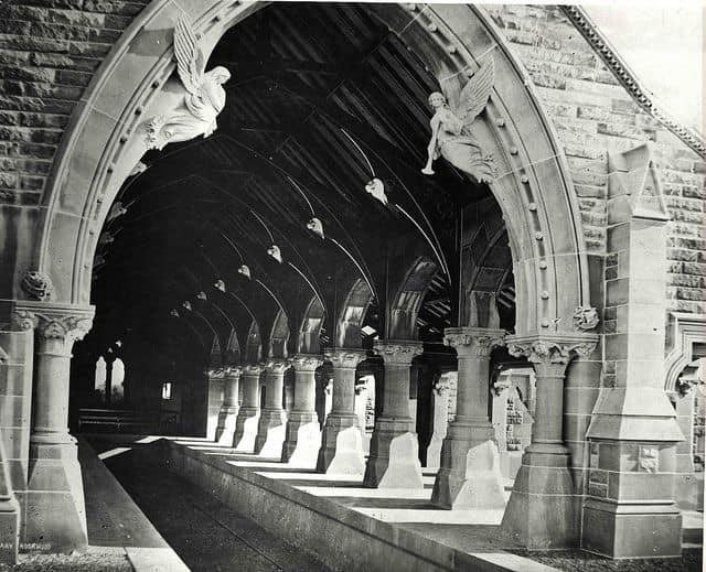 andreas_nigbur's tweet photo. The Rockwood Cemetery railway line in Sydney. It opened in 1865.

The total population of Australia at that time was approximately 1 million. Why build a special railway line with three stations to transport the dead?

The trains ran to Rockwood Cemetery, Sandgate Cemetery near Newcastle, and Sutherland Cemetery in Sydney.

With a population of 1 million, were there really so many people who needed to be buried that they had to be transported by train? In 1860, only 100,000 people lived in Sydney.