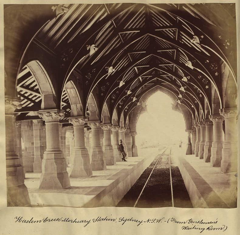 andreas_nigbur's tweet photo. The Rockwood Cemetery railway line in Sydney. It opened in 1865.

The total population of Australia at that time was approximately 1 million. Why build a special railway line with three stations to transport the dead?

The trains ran to Rockwood Cemetery, Sandgate Cemetery near Newcastle, and Sutherland Cemetery in Sydney.

With a population of 1 million, were there really so many people who needed to be buried that they had to be transported by train? In 1860, only 100,000 people lived in Sydney.