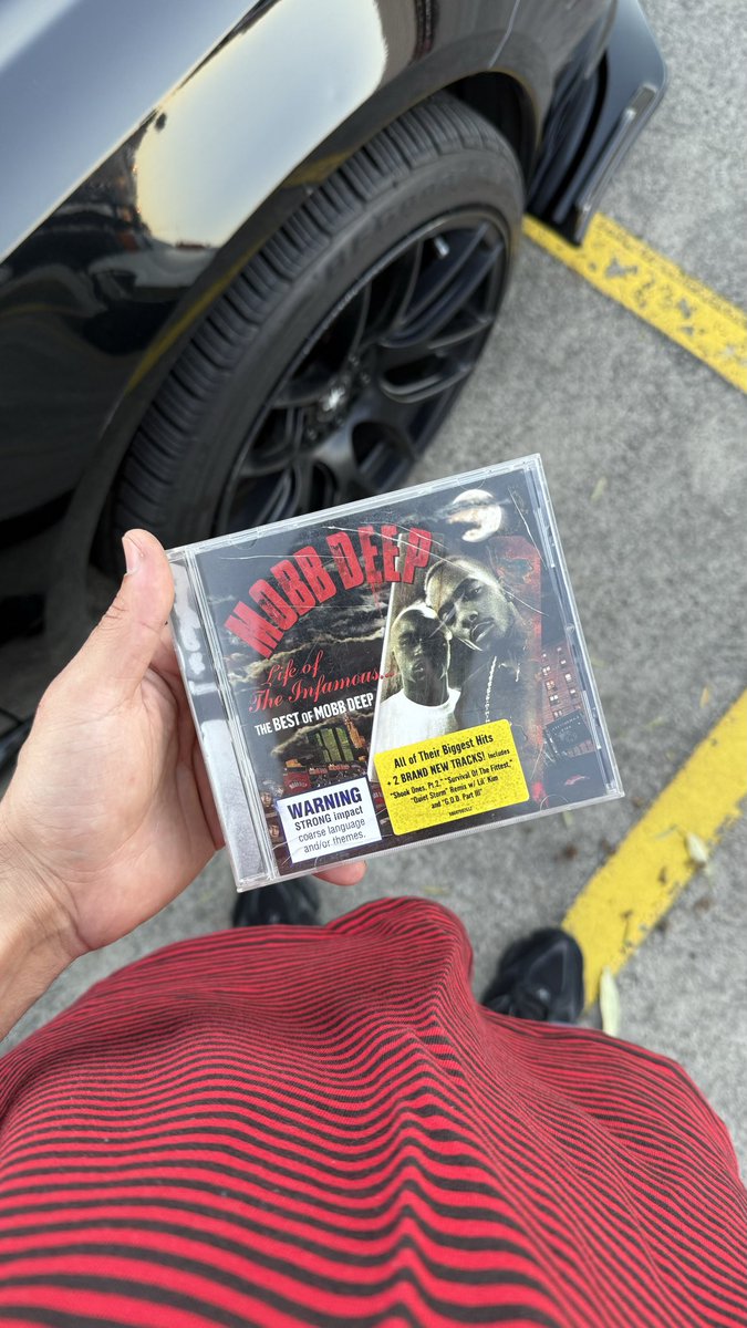 Karudss's tweet photo. 🇦🇺 da hunt bi baska!! alisveris sepetinde terk edilmis zilyon cesit dvd &amp;cd arasindan buldugum efsane albumlerden bikaci.

Mobb Deep - Best of
Nas - Illmatic
Eminem - TheEminemShow
Kendrick Lamar - GKMC
A$ap Rocky - LongLiveAsap
Red Hot Chilli Peppers - Californication
… https://t.co/yhlnsma8rc