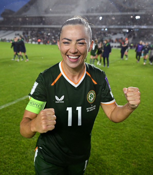 CFCWdaily's tweet photo. 🇮🇪Captain Katie McCabe
#CFCW https://t.co/sDv4yn8xE1