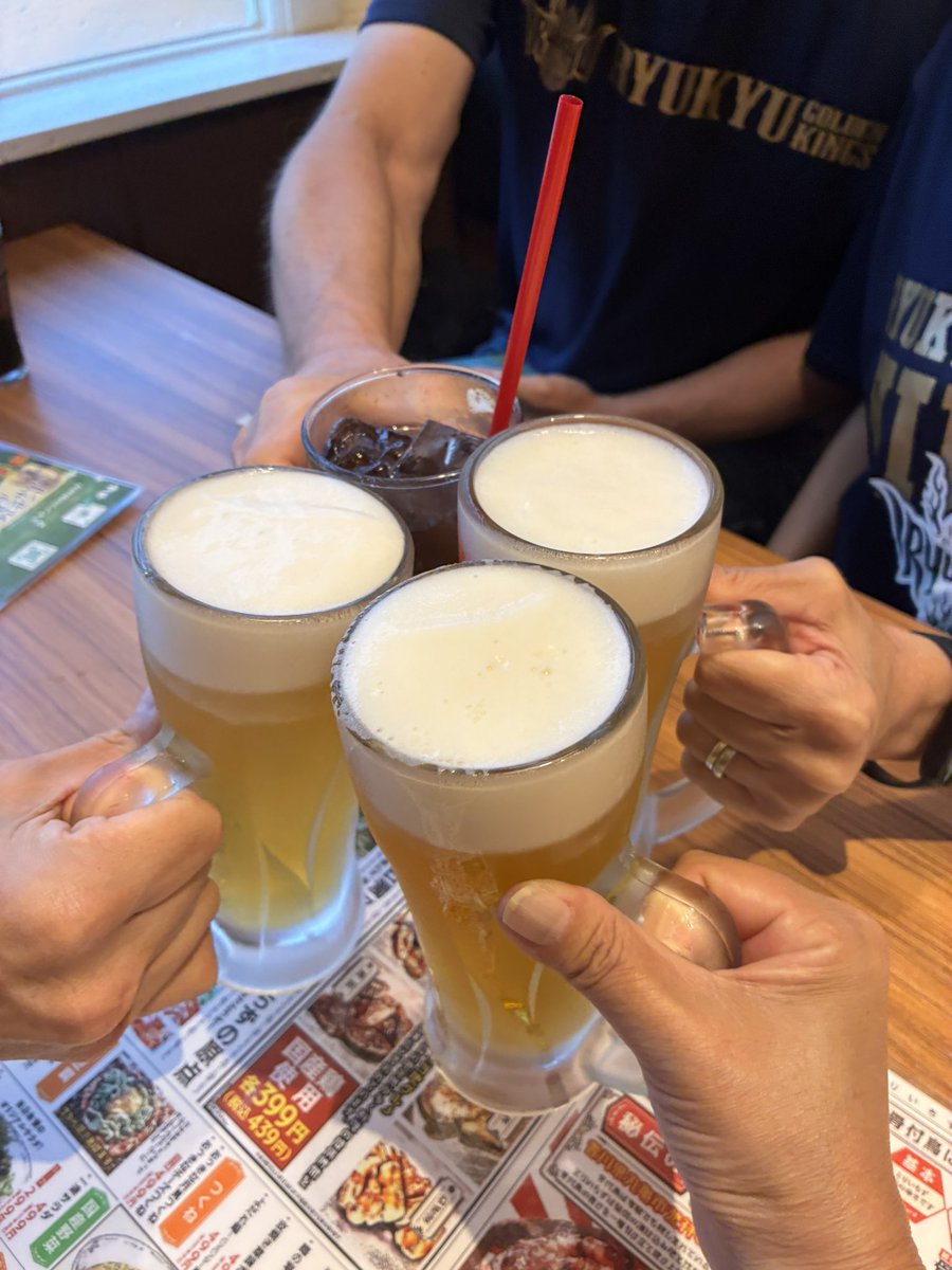 larapoo_9351's tweet photo. 4人で癒し会 https://t.co/csGFWqLAuy